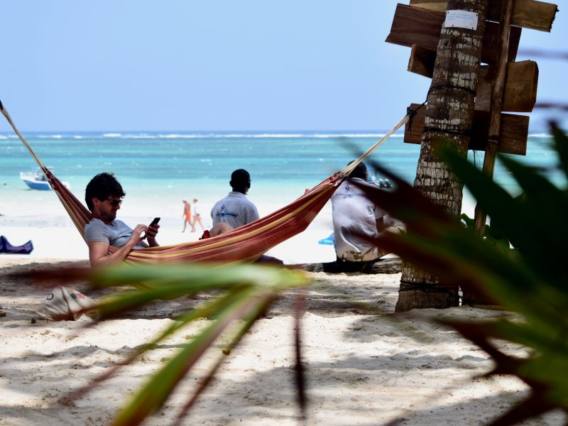 Beach5 800x600 - Kenyaways Kite Village - Kenya