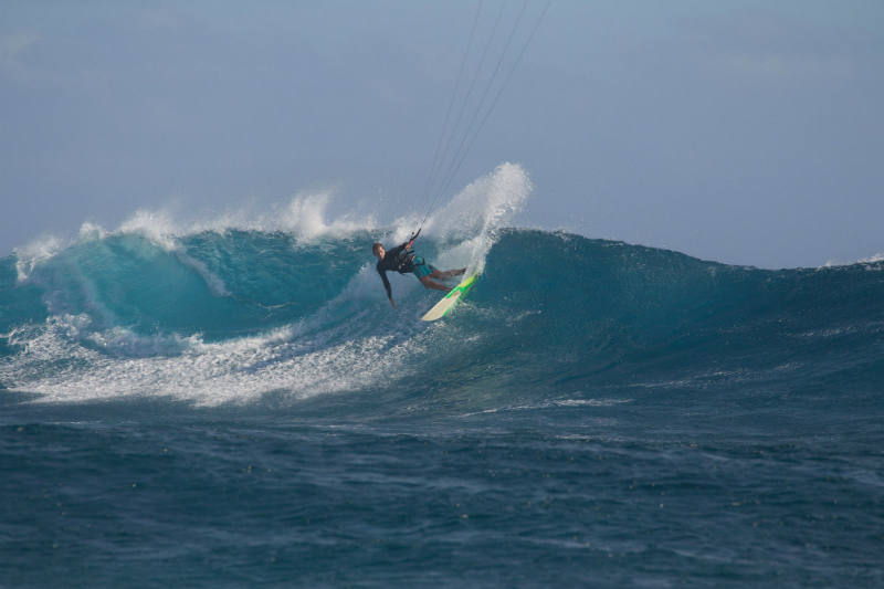 BeauP Namotu SG - Ben Wilson kite trips