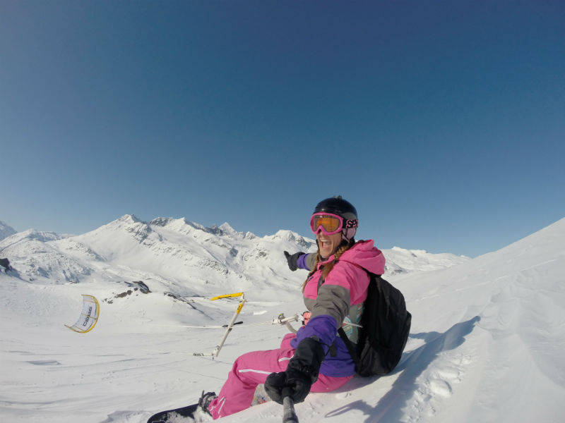 G0068153 - Snowkiting in Alaska