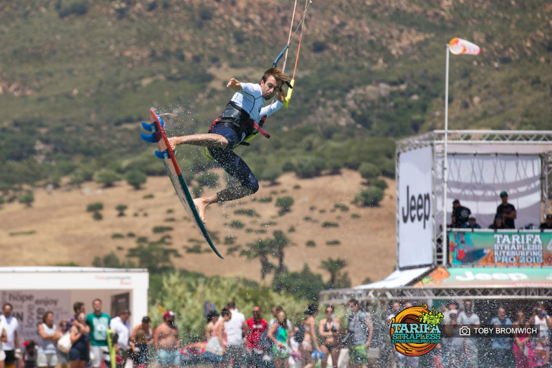 Tarifa Strapless kitesurfing pro dia 1 00019 - Airton wins Tarifa Strapless Kitesurfing PRO