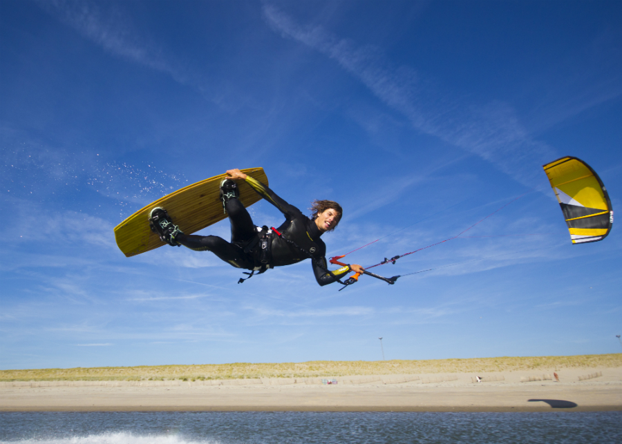 ple1 - Peter Lynn Kiteboarding 2016 Escape