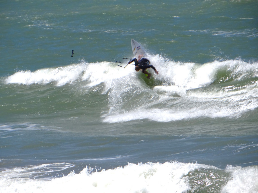 vertical attack - PASSEIO: A family kitesurf trip