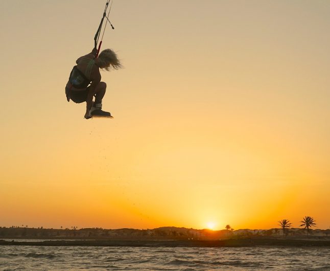 LH1 646x530 - How to avoid a Kiteboarding Plateau