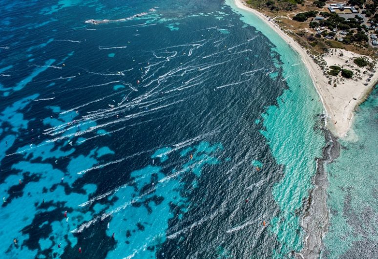 Race start Rottnest Island 800 774x530 - Red Bull Lighthouse to Leighton 2016