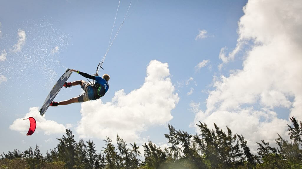 72 1024x576 - TAG Heuer Kitesurf League