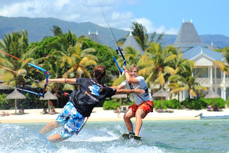 03 Freeystyle Lesson at Bel Ombre - Value for money kitesurfing destinations