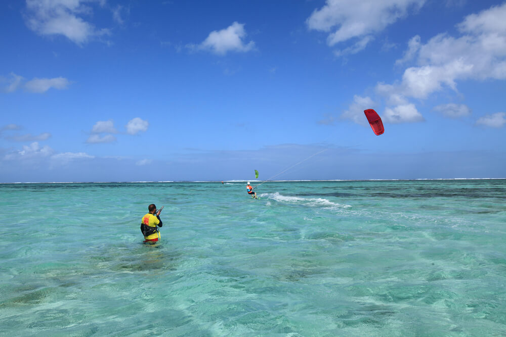 le morne maldives - Great flat water lagoons to learn to kitesurf