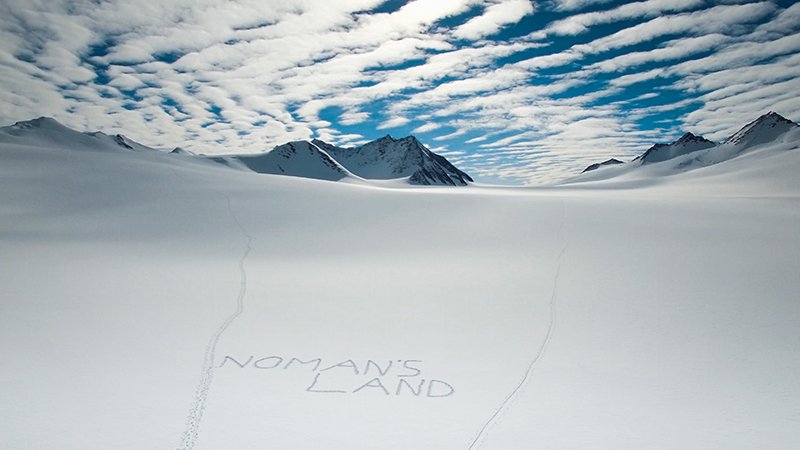 No Mans Land Antarctica Sky Johannes Aitzetmüller 800x450 - NO MAN'S LAND: EXPEDITION ANTARCTICA