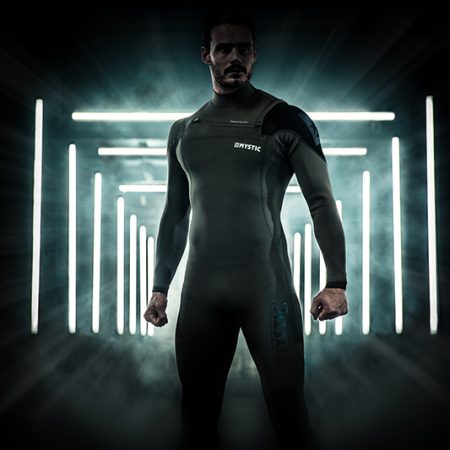 Mystic FW1819 Wetsuit Majestic FZ 450x450 - New Mystic Fall/Winter 2018-19 Collection out now