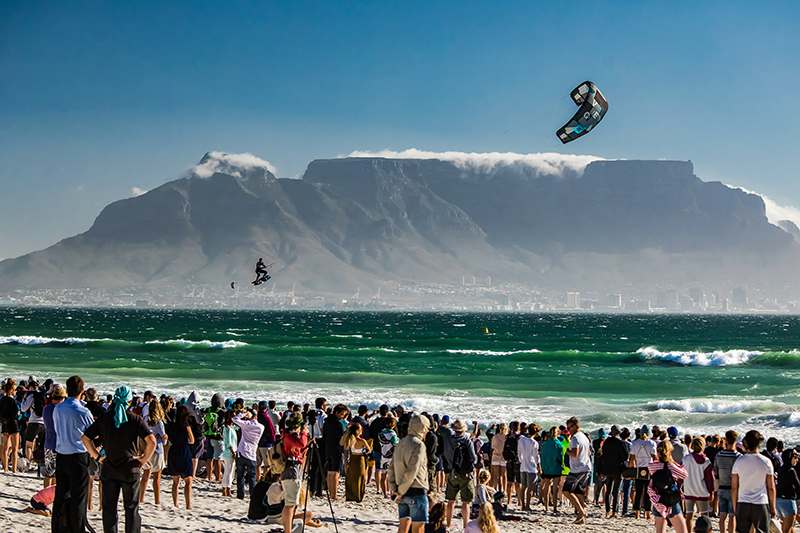 CApe Town 3 2 - TWENTY: Making a Kite Movie