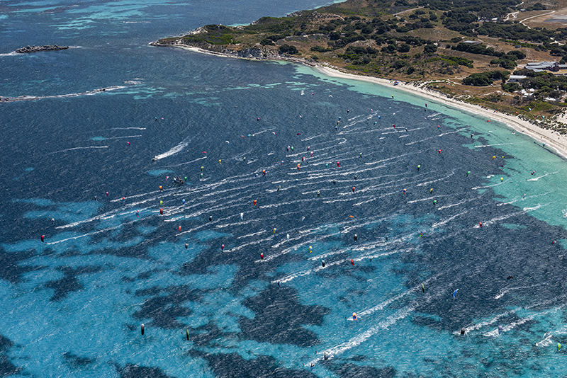 Race start from Rottnest pn181208RedbullL2L 525 - Guy Bridge breaks Red Bull Lighthouse to Leighton record