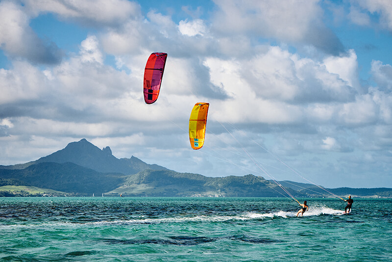 254 SK DOWNWIND - Choose Mauritius...