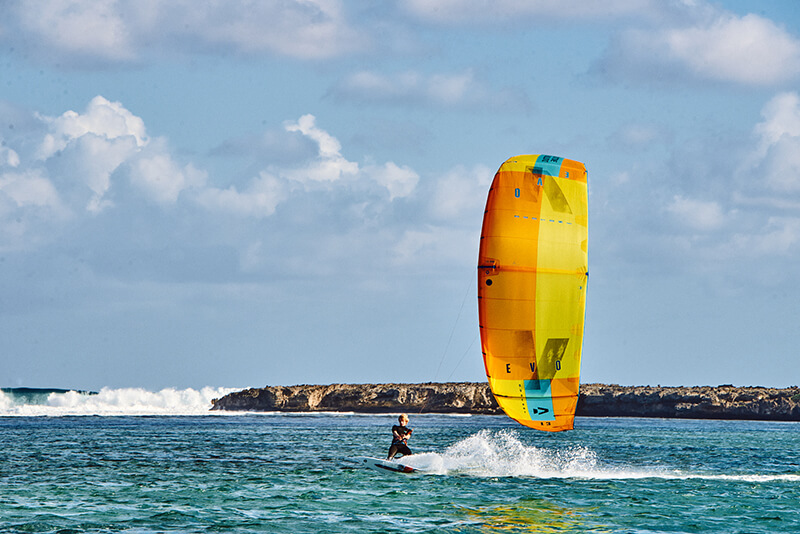 263 SK DOWNWIND - Choose Mauritius...