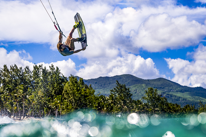THEKITEMAG ISSUE #33 AM 2036 - THEKITEMAG ISSUE #33