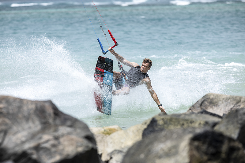 THEKITEMAG ISSUE #33 big picture - THEKITEMAG ISSUE #33