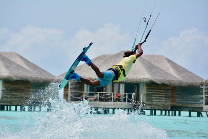 kitesurfing travel holiday maldives 795x530 - Top 5 luxury island kitesurf holidays