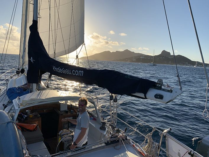 Arriving in Union Island copy 707x530 - Two kiters living the dream… not rich, not pros