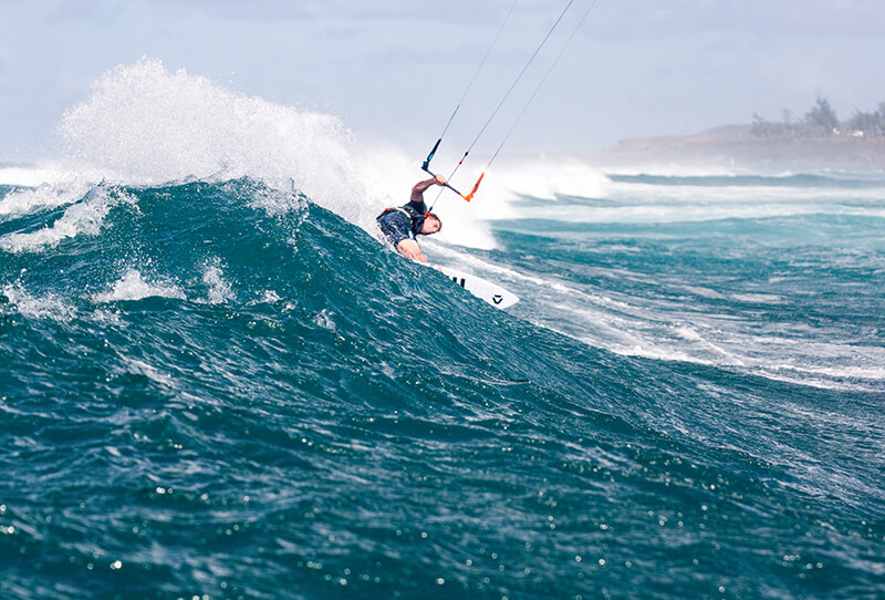 Till Action Maui Toby Bromwich 5523 - THEKITEMAG ISSUE #38