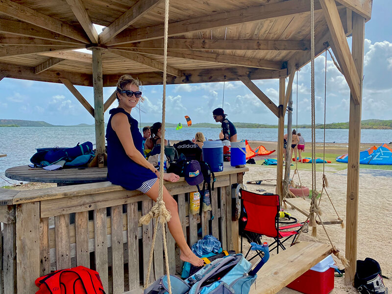 Sint Joris Baai is the main kitespot with more crowd - Yndeleau EP 05: Curacao