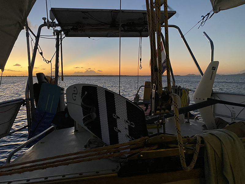 Tired but happy I could stand up at the board copy - Yndeleau EP 06: Bonaire - Foiling for the first time