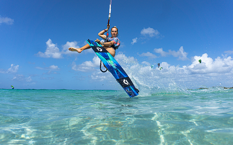 Pippa van Iersel keeping it cool shot by Arnaud Plas Fly Media Productions - Yndeleau - Kiting and sailing the world - Bonaire