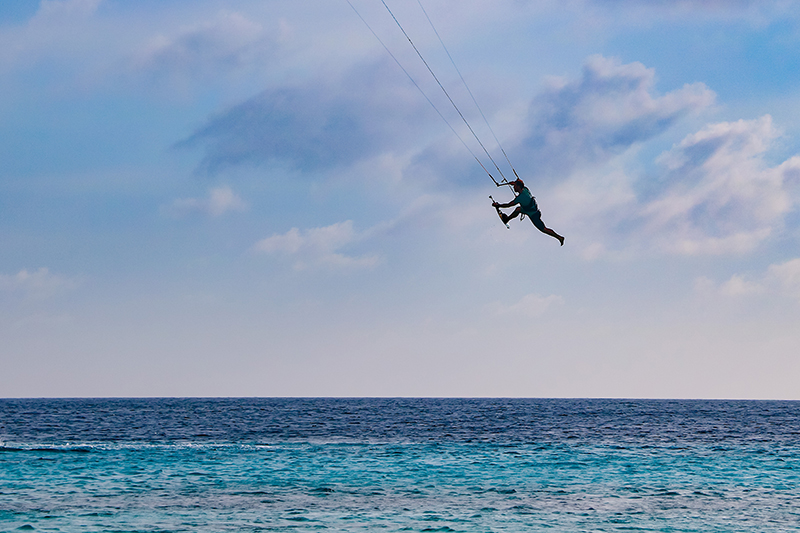 While the pro riders show much harder tricks I am happy with my one footer - Yndeleau - Kiting and sailing the world - Bonaire