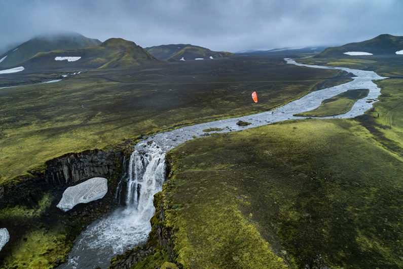 Roderick river 795x530 - Kiting in an Icelandic volcano...