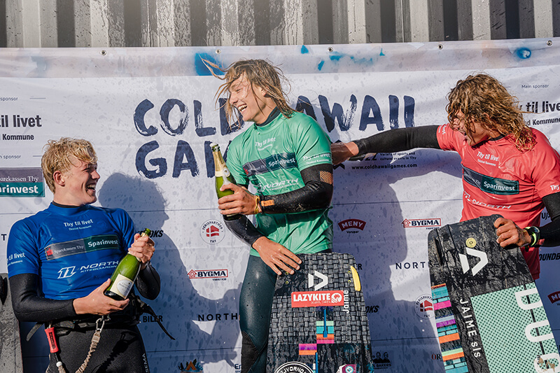 Podium CAT YDE - Cold Hawaii 2022