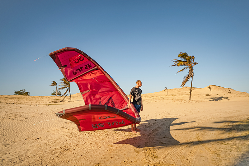 Pulse Diego Correira Coelho Tom Bridge - Colin Colin Carroll's Love Letters to Kiteboarding