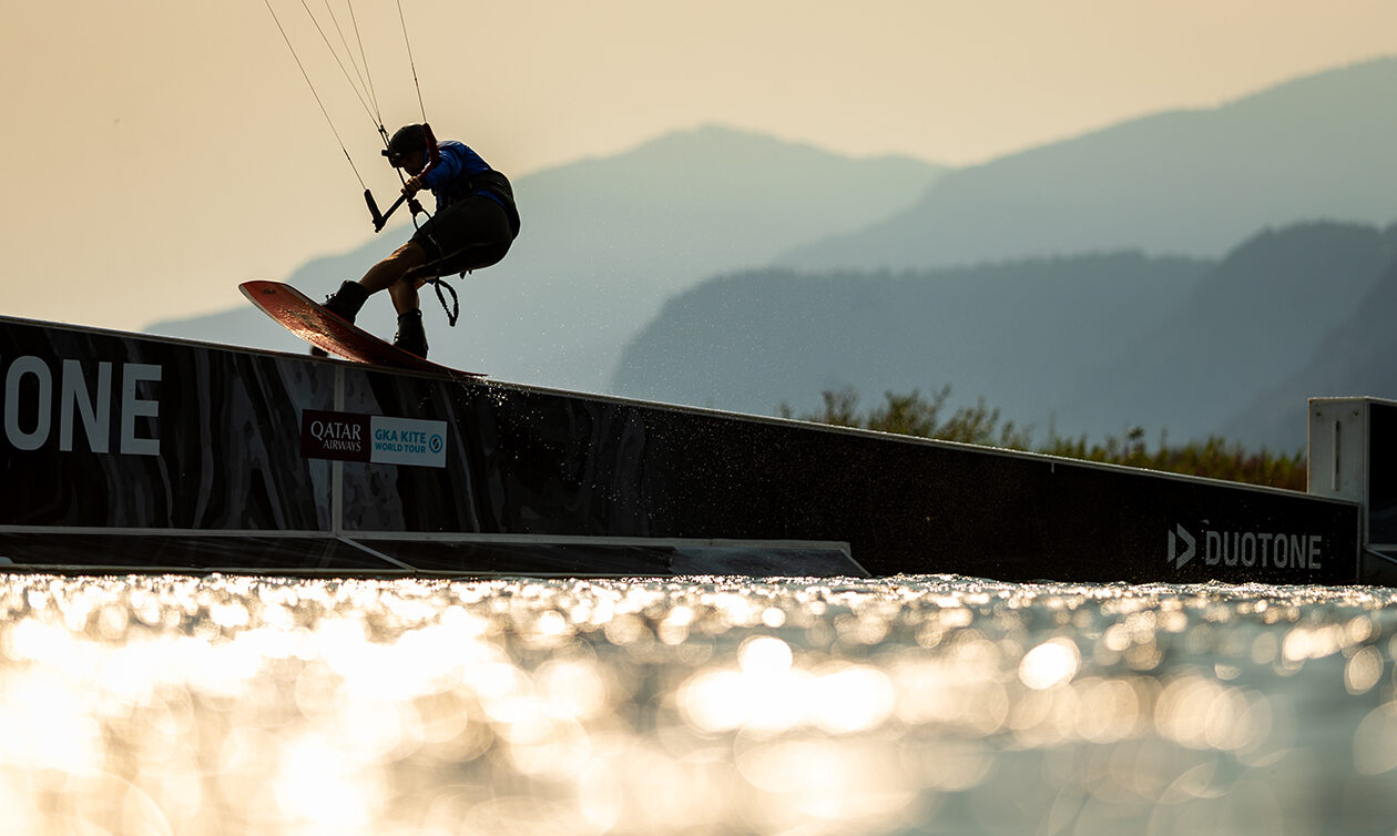 TheKiteMag 60 Tangled Lines Naish Ewan Jaspan Andre Magarao Jason Broderick Cody Hammer Ramiro Gallart 1 1260x754 - TANGLED LINES LEGENDS: Ewan Jaspan