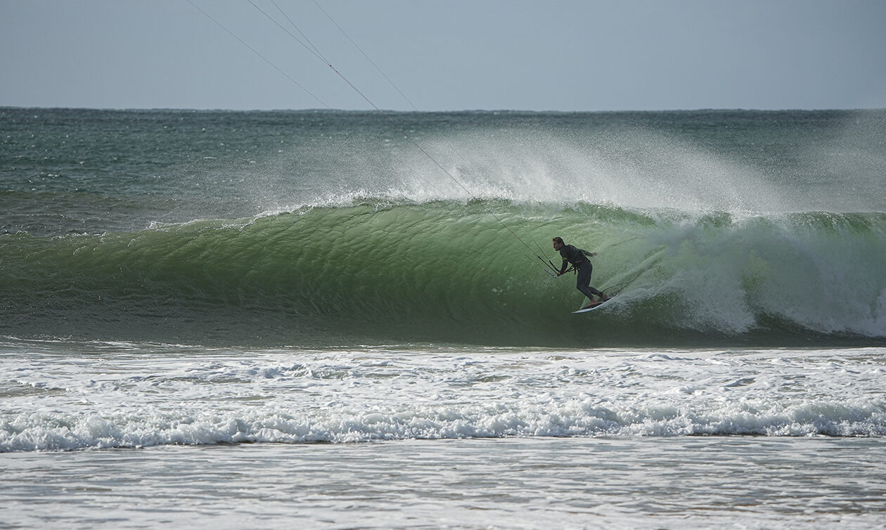 TheKiteMag 61 Slaying Giants Duotone James Carew Ben Hartley Chris Besson Heidi Hansen Jason Broderick Lukas K Stiller Poppashotz 3 1260x754 - Slaying Giants
