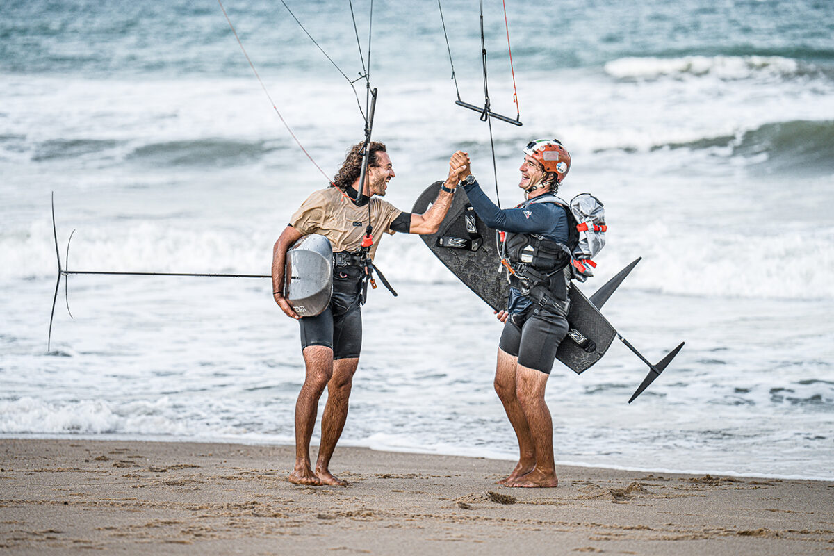 The Mission: Flying  Downwind TheKiteMag 61 The MIssion Flying Downwind Flysurfer 1 1200x800 - The Mission: Flying  Downwind