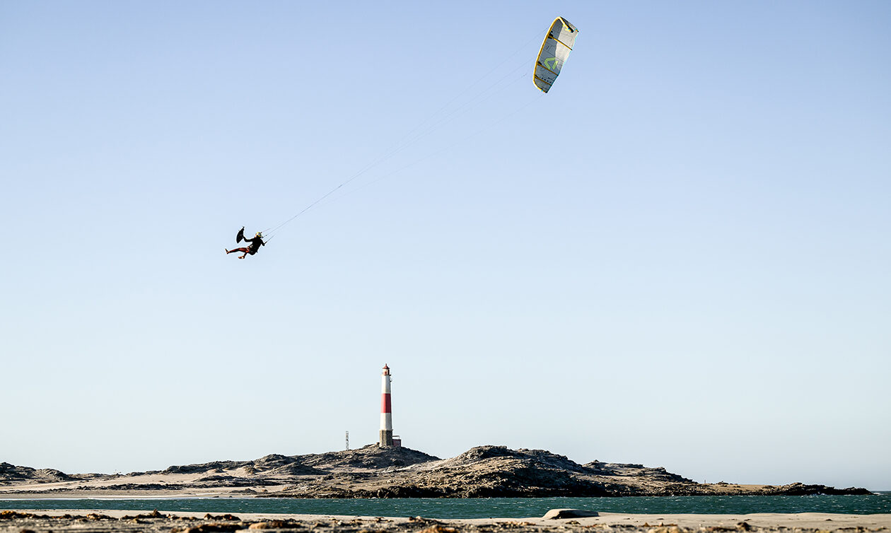 TheKiteMag 62 Gale Warning Duotone ION 17 1260x754 - Gale Warning