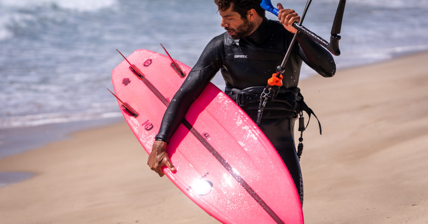 TheKiteMag 62 Insight AppletreeLieuwe Board repairs 2 1440x754 - Insight