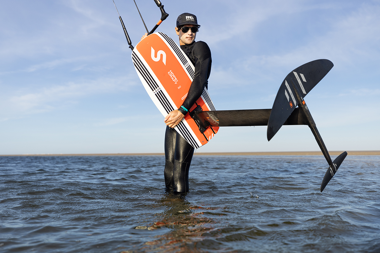 TheKiteMag 63 Slingshot One Lock 2 - Tech & Materials: Slingshot One-Lock