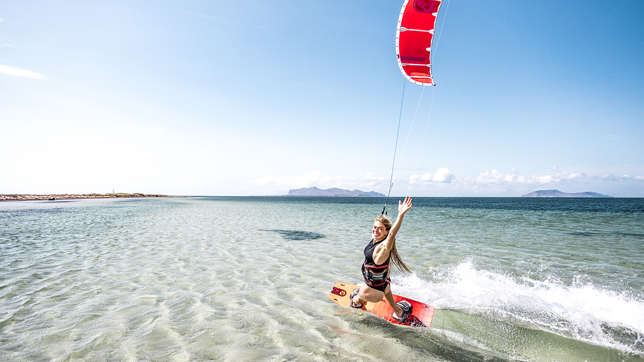 TheKiteMag 66 Tell Me About it Cabrinha Switchblade Apex 2 - Tell Me About It: Cabrinha Switchblade Apex