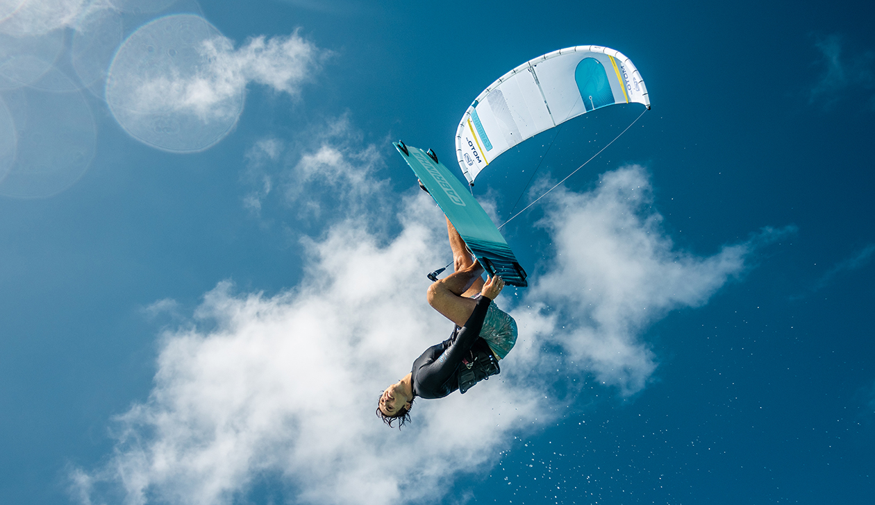 TheKiteMag 67 Tech and Materials Cabrinha Moto Apex 1 - Tech & Materials: Cabrinha Moto Apex 
