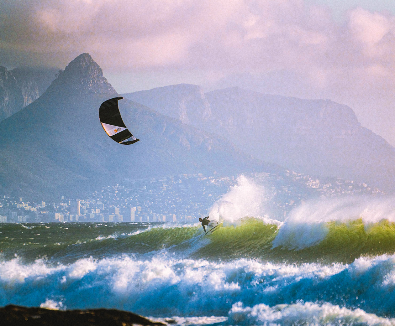 TheKiteMag 65 Waves Between Us RRD Carl Ferreira 5 - Waves Between Us